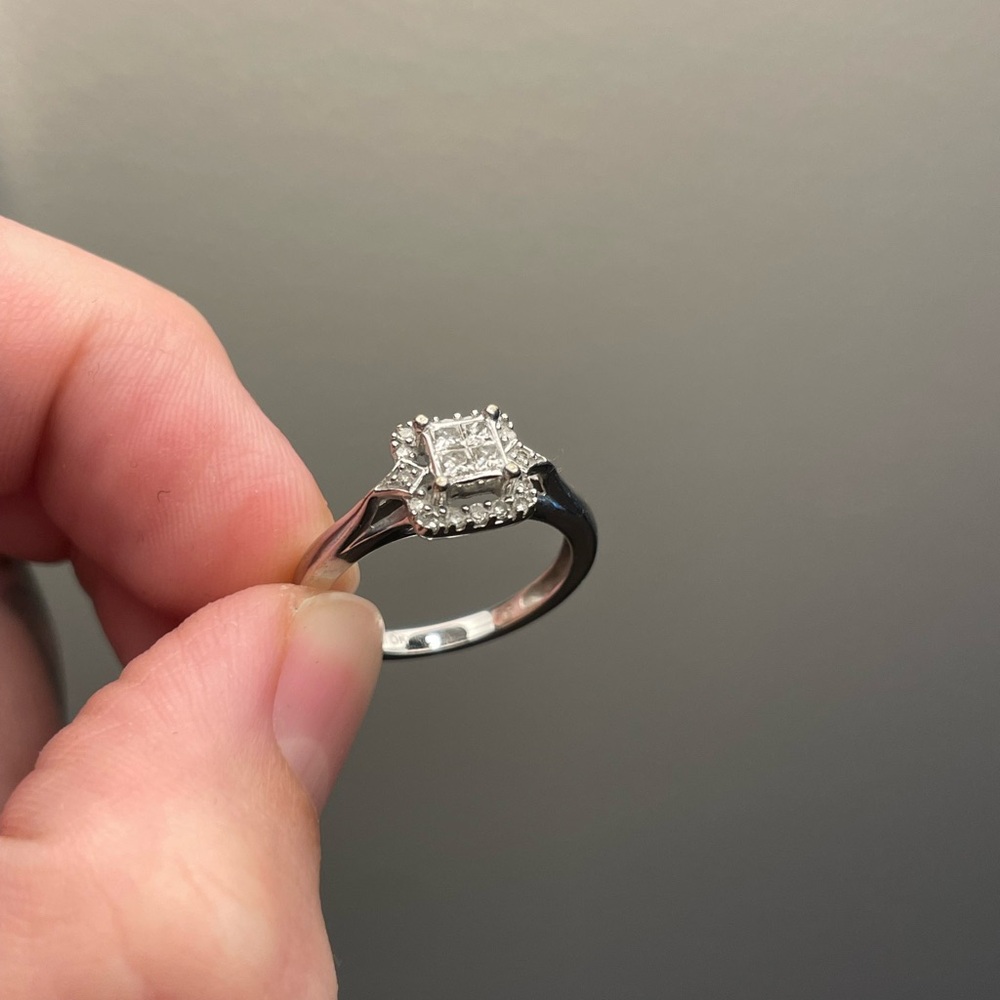 White Gold Diamond Ring